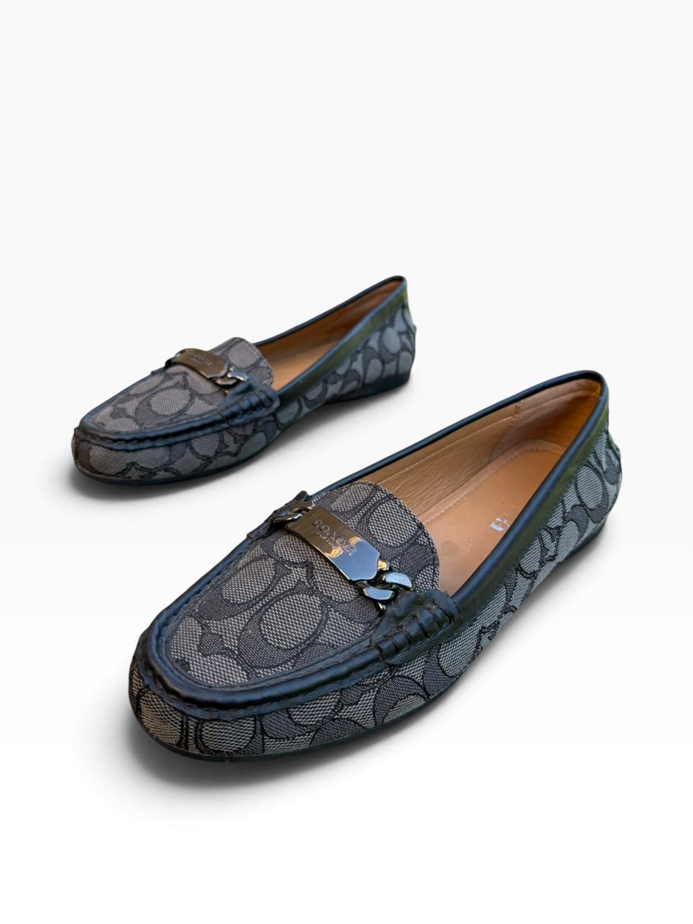 Coach Olive Signature C Monogram Jacquard Driving Loafers Women's Size 7.5 Black - Picture 3 of 9